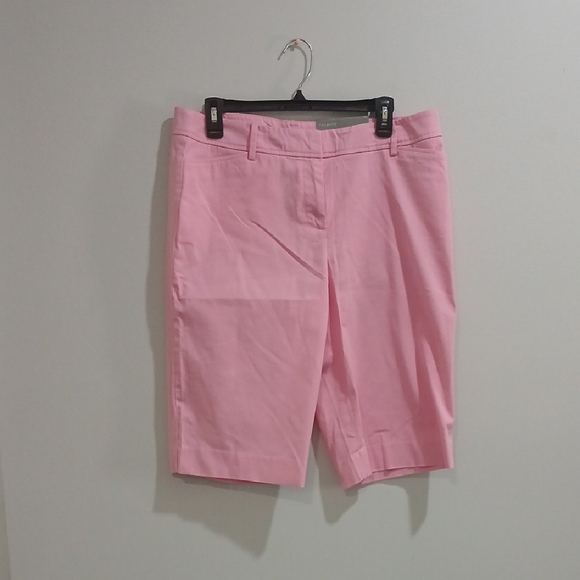 Talbots Vibrant Pink Women's Bermudas Sz 10 New With Tags - Picture 3 of 13